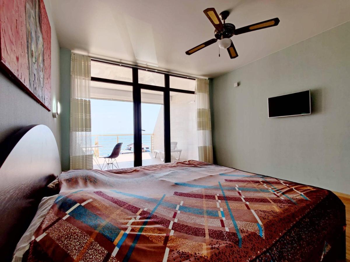 Vip Apartments Sovinion 오데사 외부 사진