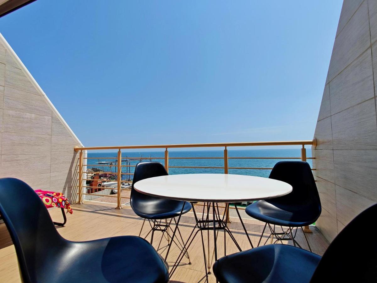 Vip Apartments Sovinion 오데사 외부 사진